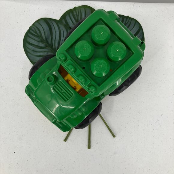 Mega Bloks Block John Deere Green Yellow Plastic Building Toy Lil Tractor Farmer - Picture 5 of 11